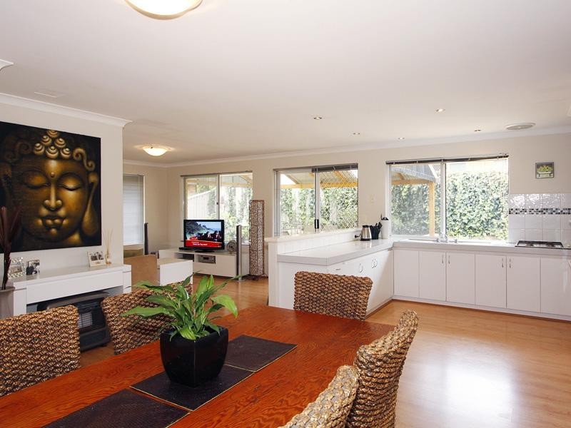 9 Simcoe Court, Joondalup WA 6027