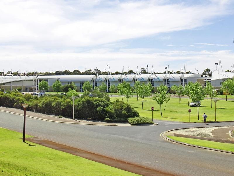 9 Simcoe Court, Joondalup WA 6027