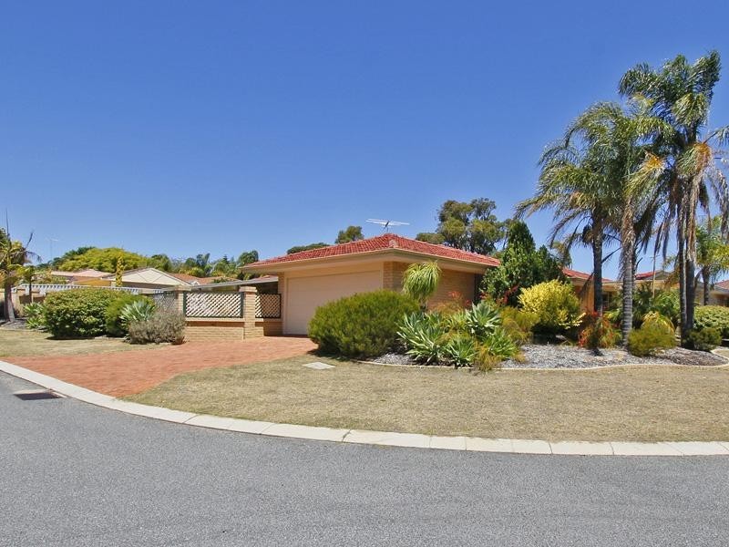 2 Gairloch Place, Joondalup WA 6027