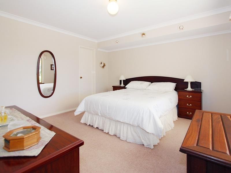 2 Gairloch Place, Joondalup WA 6027