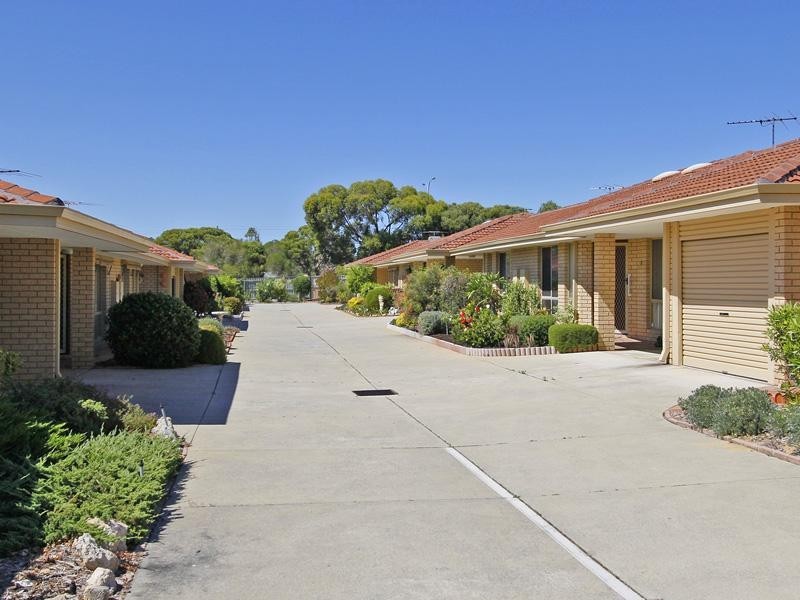 21/192 Fairway Circle, Connolly WA 6027