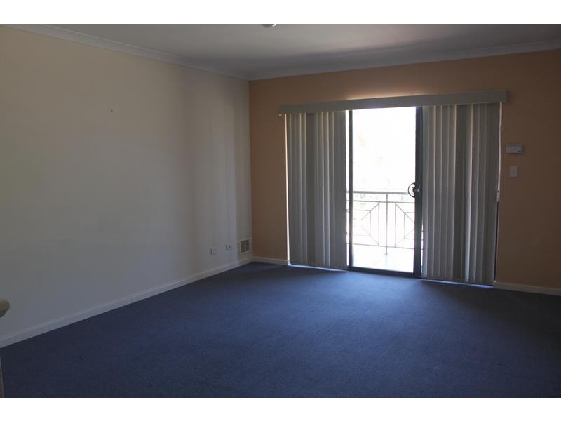 443 Lakeside Drive, Joondalup WA 6027