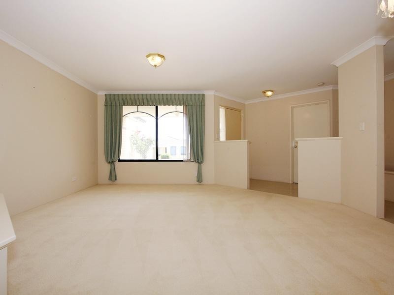 20 Witchetty Loop, Banksia Grove WA 6031