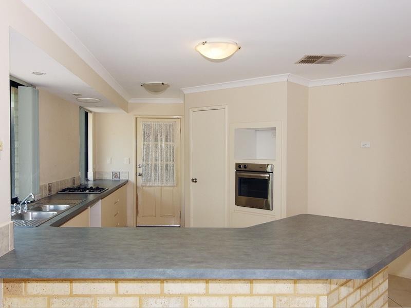 20 Witchetty Loop, Banksia Grove WA 6031