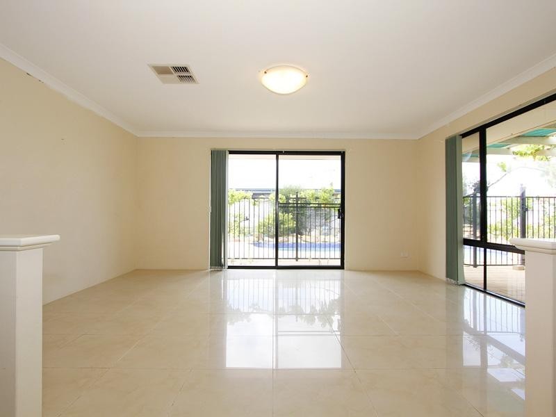 20 Witchetty Loop, Banksia Grove WA 6031