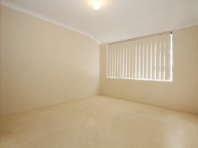 20 Witchetty Loop, Banksia Grove WA 6031