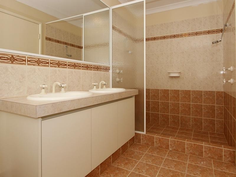 20 Witchetty Loop, Banksia Grove WA 6031