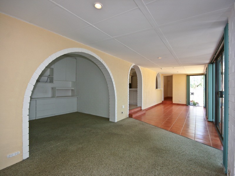 3 Gnobar Way, Mullaloo WA 6027