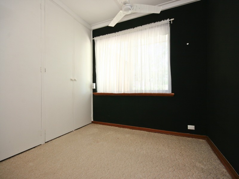 3 Gnobar Way, Mullaloo WA 6027