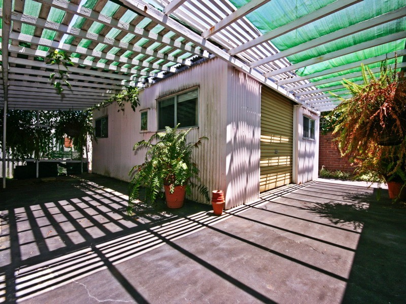 3 Gnobar Way, Mullaloo WA 6027