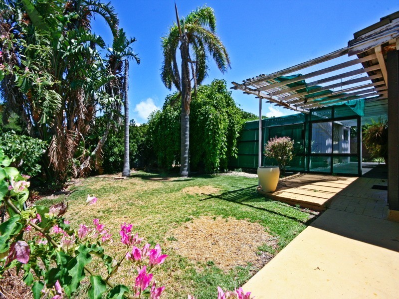 3 Gnobar Way, Mullaloo WA 6027