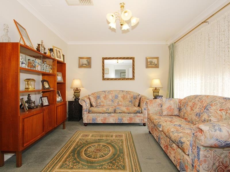 24 Renshaw Blvd, Clarkson WA 6030