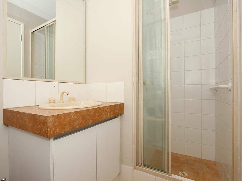 24 Renshaw Blvd, Clarkson WA 6030