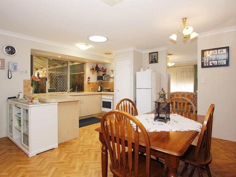 24 Renshaw Blvd, Clarkson WA 6030