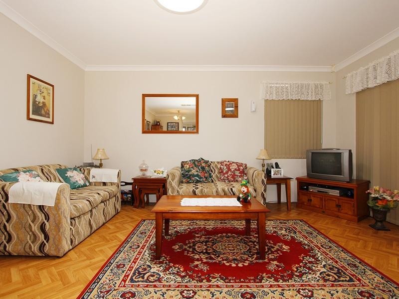 24 Renshaw Blvd, Clarkson WA 6030