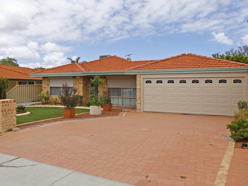 24 Renshaw Blvd, Clarkson WA 6030