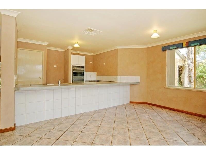 11 Manito Court, Joondalup WA 6027