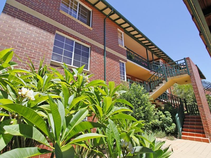 37/64 Moondine Drive, Wembley WA 6014