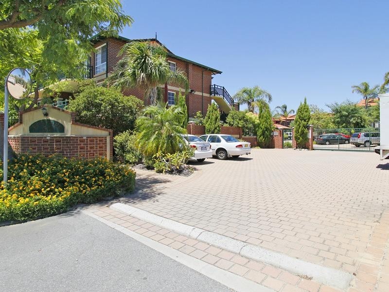 37/64 Moondine Drive, Wembley WA 6014