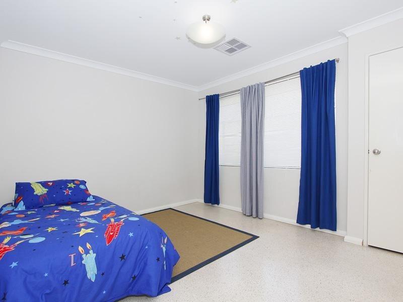 18 Liberty Drive, Clarkson WA 6030