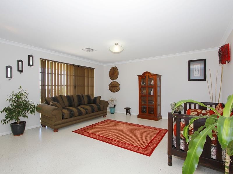 18 Liberty Drive, Clarkson WA 6030