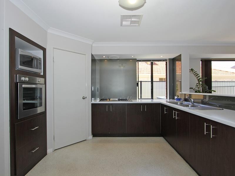 18 Liberty Drive, Clarkson WA 6030