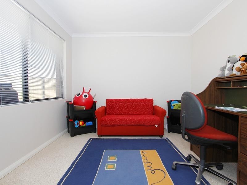 18 Liberty Drive, Clarkson WA 6030