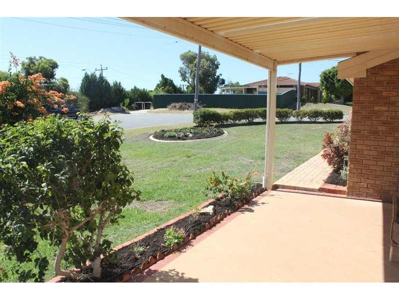 15B Monkhouse Way, Hillarys WA 6025