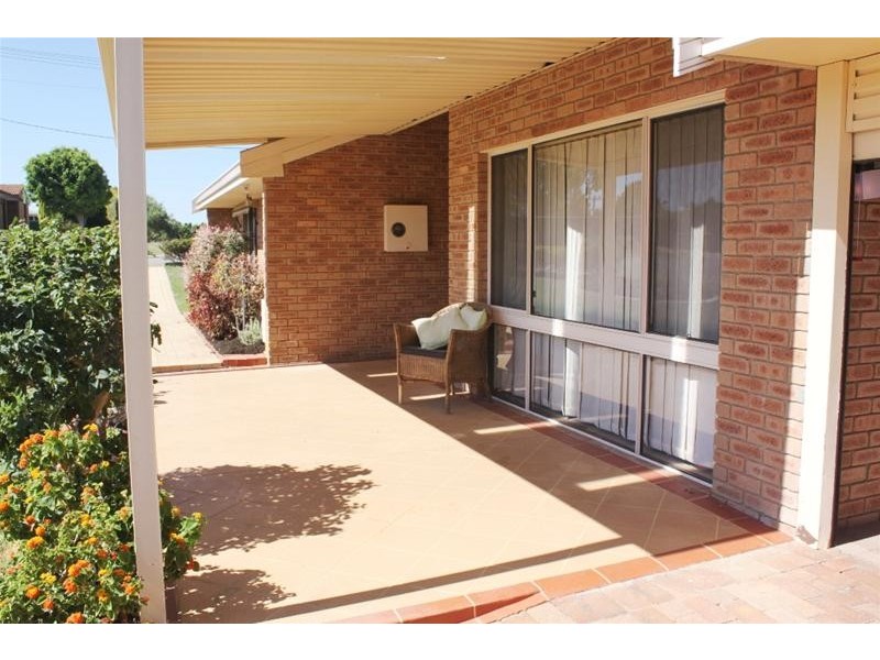 15B Monkhouse Way, Hillarys WA 6025