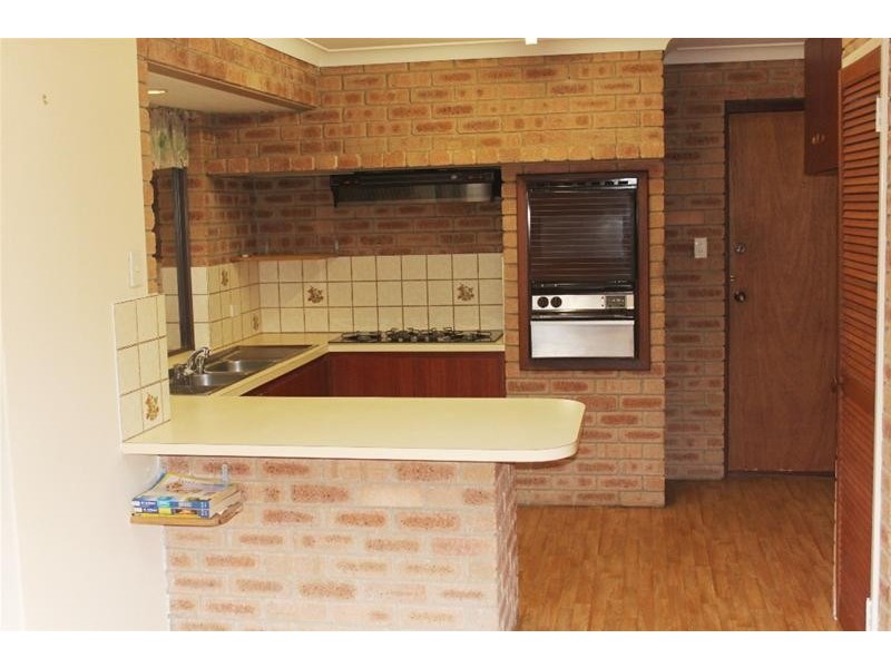 15B Monkhouse Way, Hillarys WA 6025