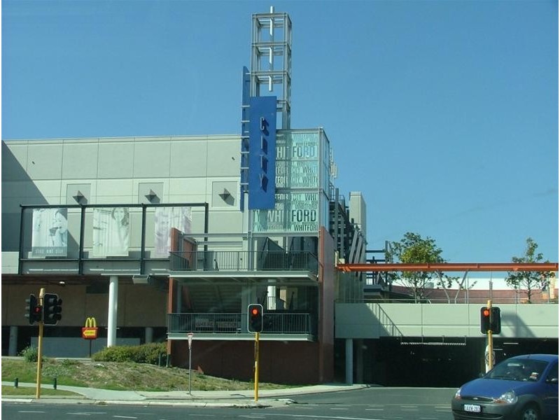 15B Monkhouse Way, Hillarys WA 6025