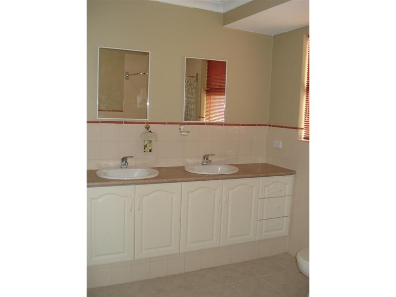 23 Dalzell Turn, Kinross WA 6028