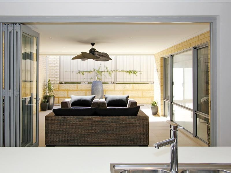 36 Vincent Road, Sinagra WA 6065