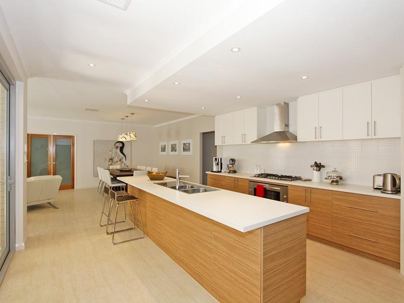 36 Vincent Road, Sinagra WA 6065