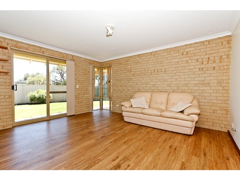 4B Castle Rock Turn, Joondalup WA 6027