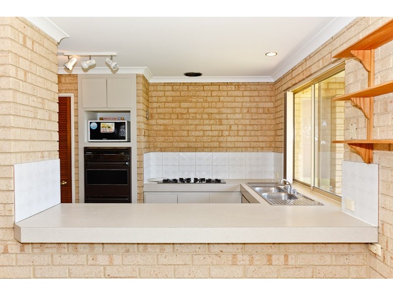 4B Castle Rock Turn, Joondalup WA 6027