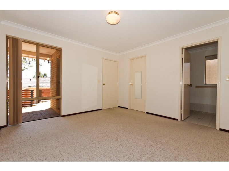 4B Castle Rock Turn, Joondalup WA 6027