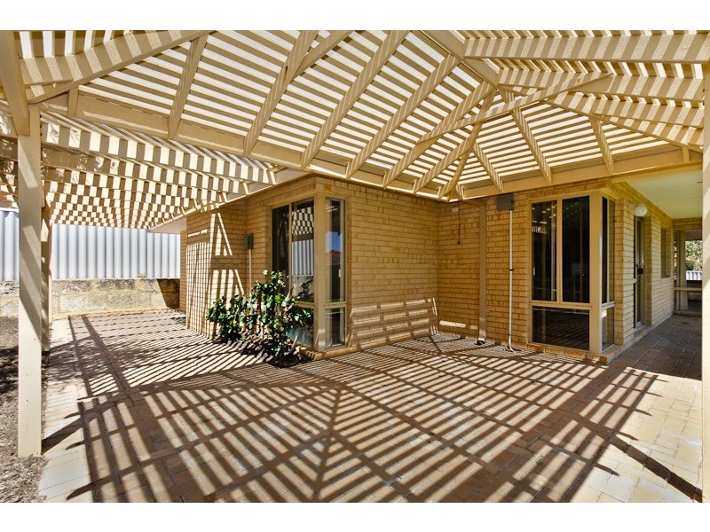 4B Castle Rock Turn, Joondalup WA 6027
