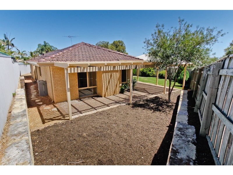 4B Castle Rock Turn, Joondalup WA 6027