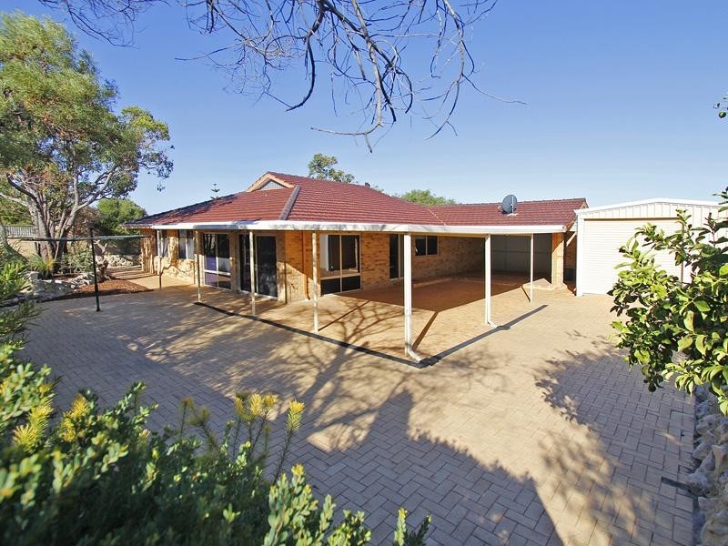 147 Glencoe Loop, Kinross WA 6028