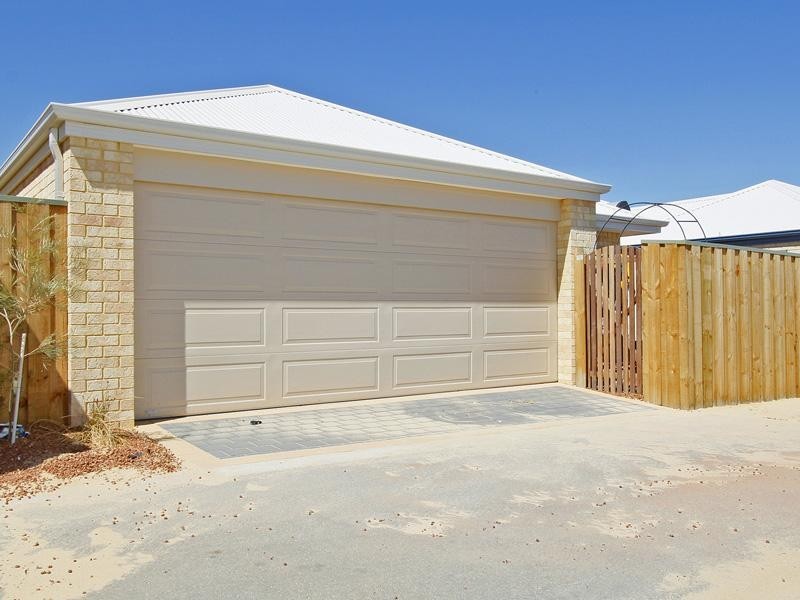 135 Beachside Parade, Yanchep WA 6035