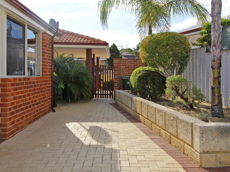116 Glencoe Loop, Kinross WA 6028