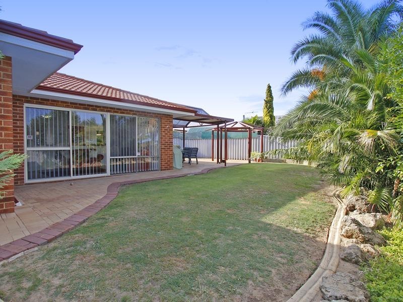 116 Glencoe Loop, Kinross WA 6028