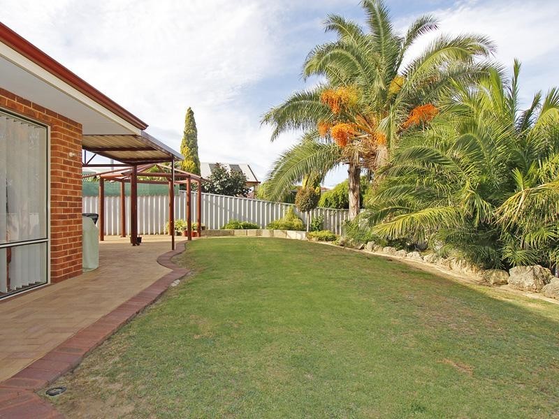 116 Glencoe Loop, Kinross WA 6028