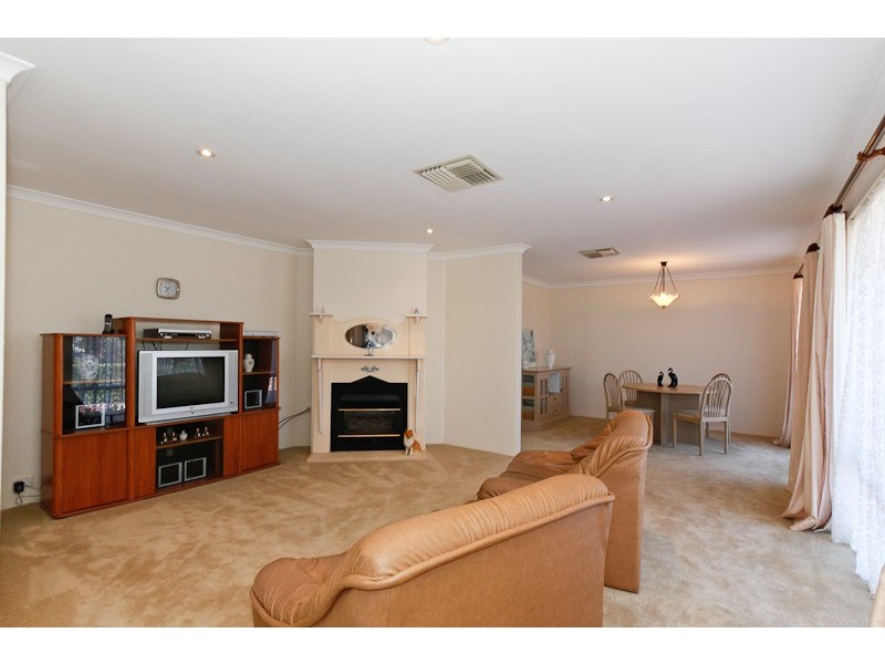 37 Shalimar Rise, Currambine WA 6028