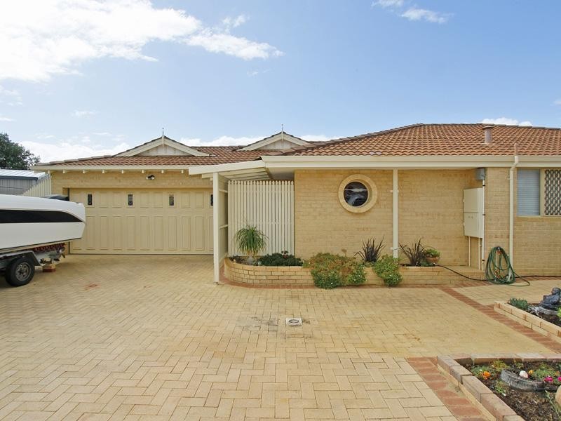 28B Lady Evelyn Retreat, Joondalup WA 6027
