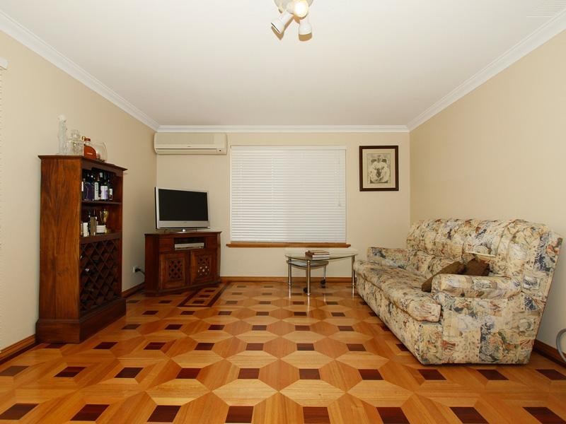 28B Lady Evelyn Retreat, Joondalup WA 6027