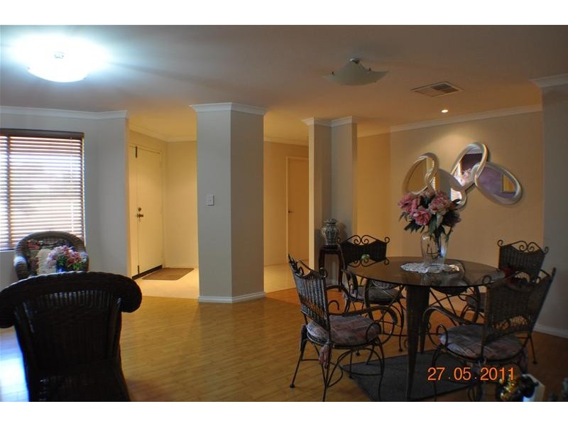 10 Sefton Place, Landsdale WA 6065