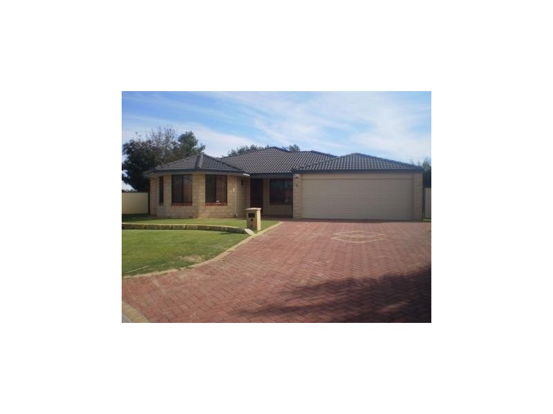 8 Tocal Court, Tapping WA 6065