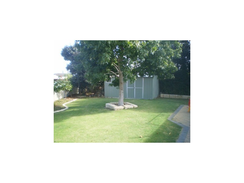 8 Tocal Court, Tapping WA 6065